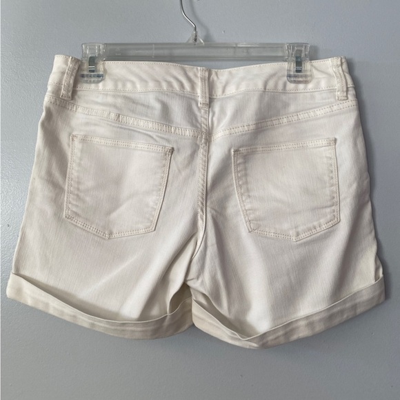 🚨CLEARANCE 0124-95 THE Limited Denim 678 shorts - Picture 2 of 4